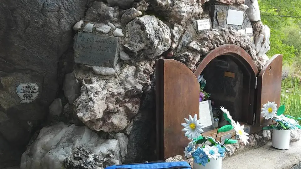 198 gruta de lourdes